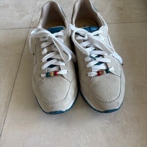 Birdies tennis shoes